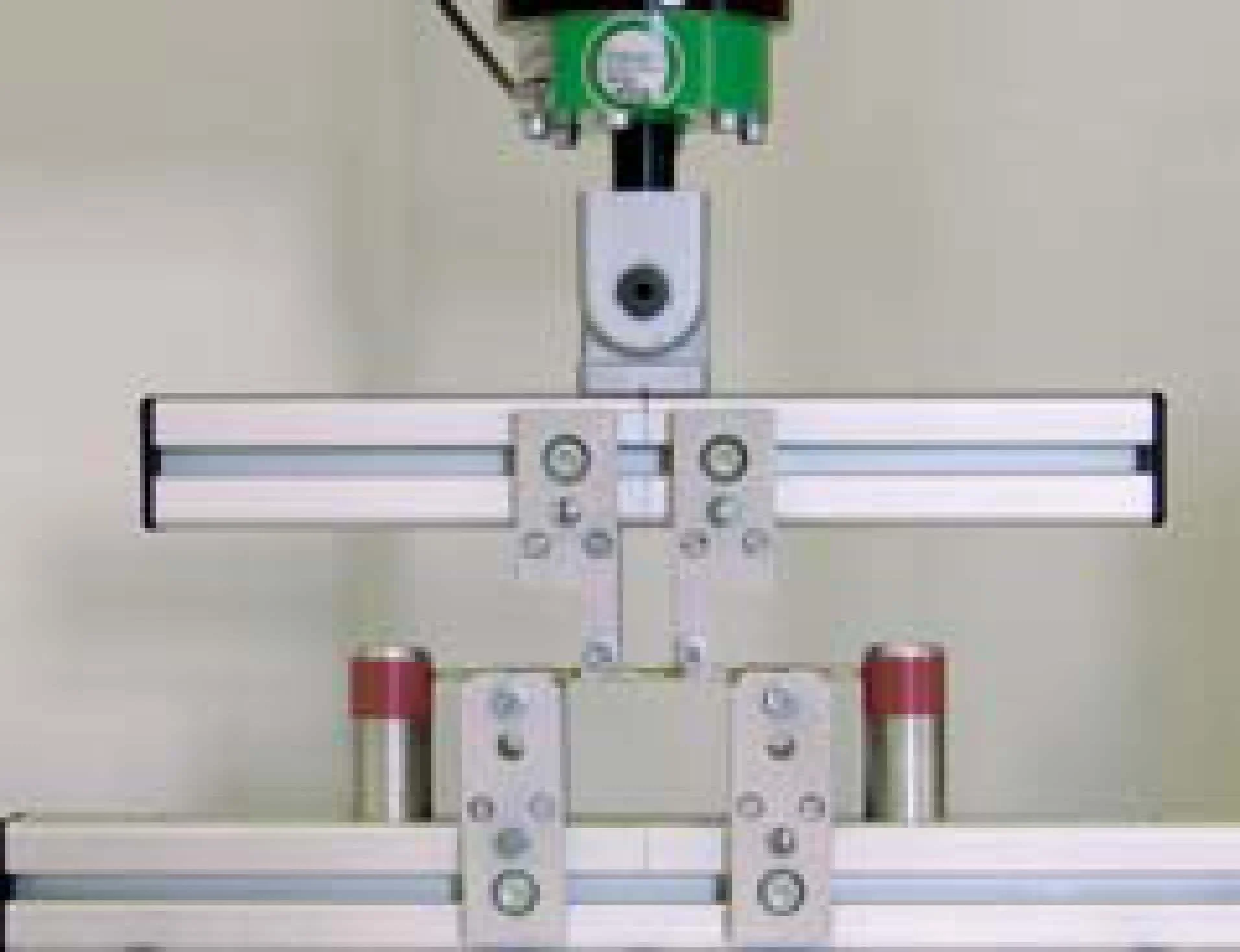 Osteosynthesis test setup for ASTM F382 and ASTM F3437 by Questmed GmbH